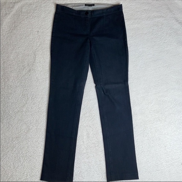 Theory Pants Stretch Navy Blue Dress Business Pants
Size 6 - Picture 7 of 10